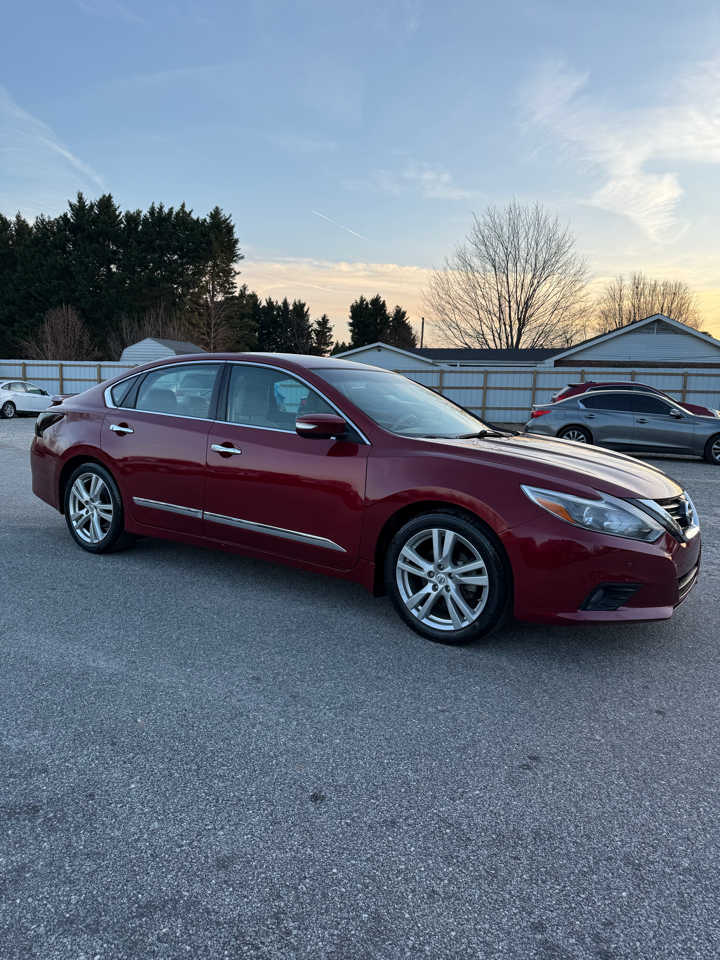 Nissan Altima 3.5 SR 2017