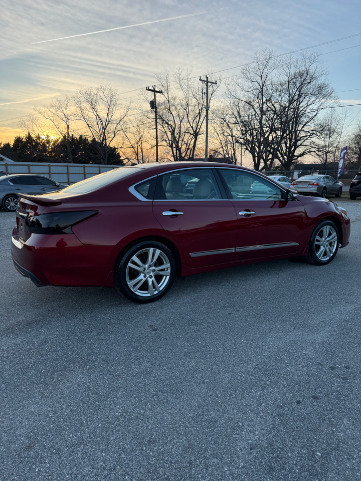 Nissan Altima 3.5 SR 2017