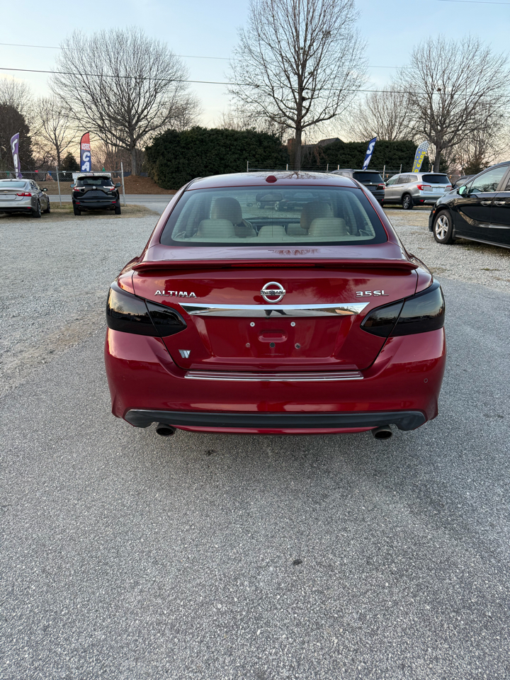 Nissan Altima 3.5 SR 2017
