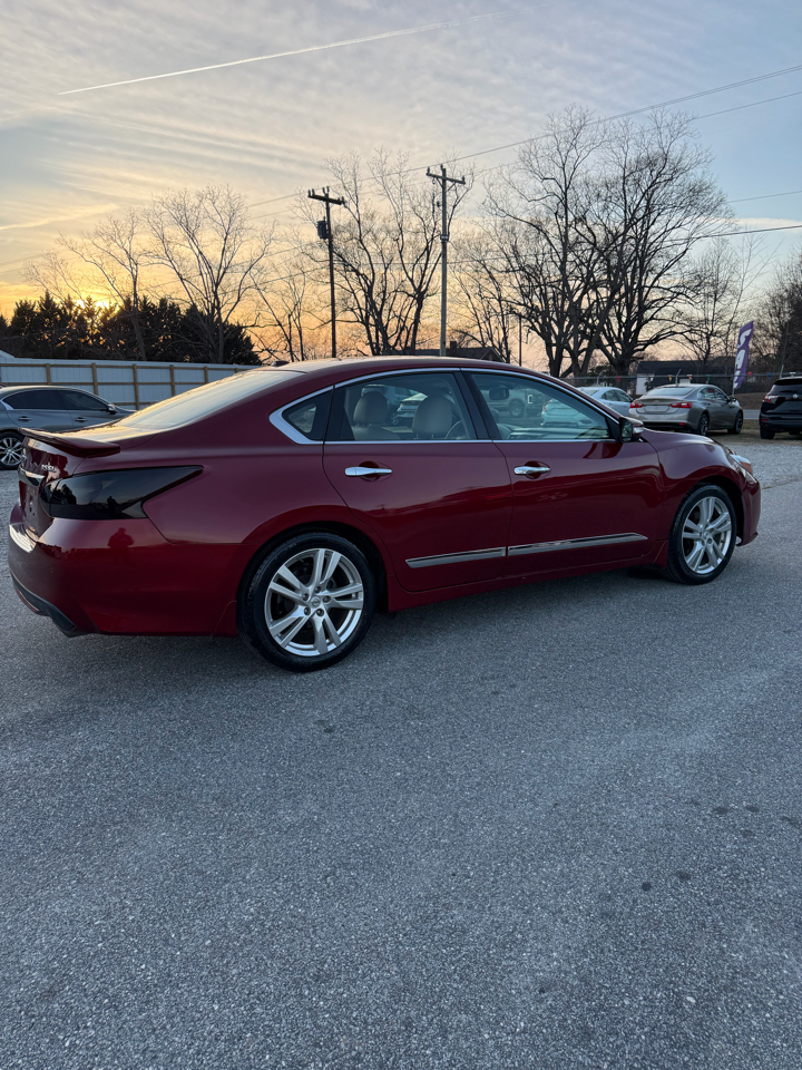 Nissan Altima 3.5 SR 2017