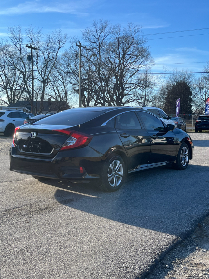 Honda Civic 4dr Sdn LX Auto 2018