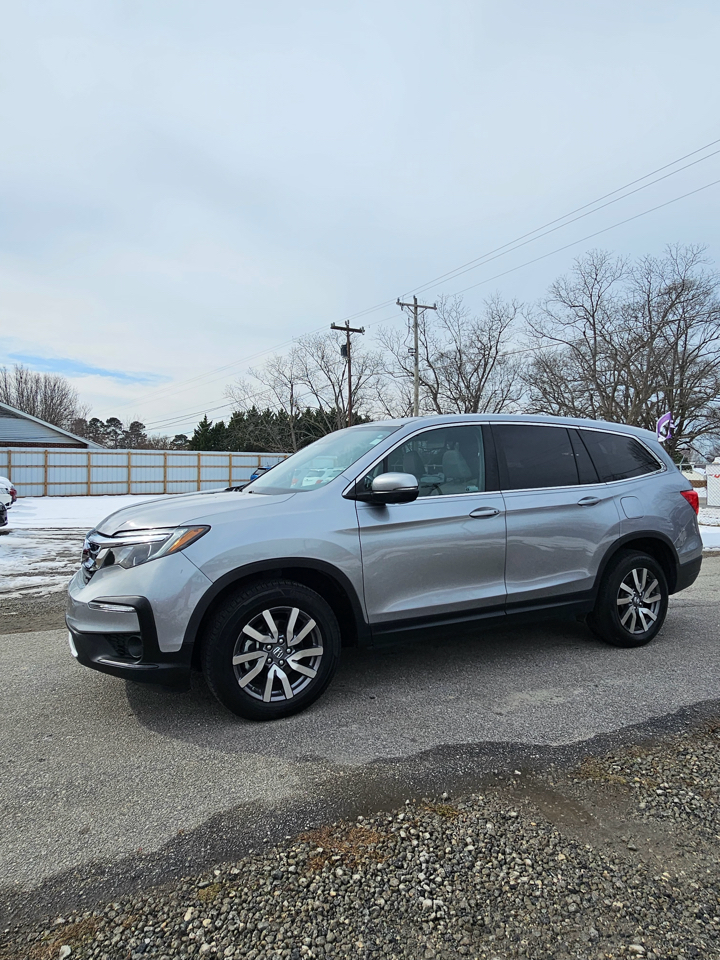 Honda Pilot EX-L w/Navigation and RES AWD 2019
