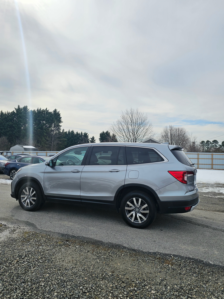 Honda Pilot EX-L w/Navigation and RES AWD 2019