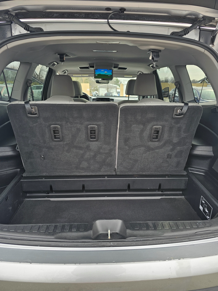 Honda Pilot EX-L w/Navigation and RES AWD 2019