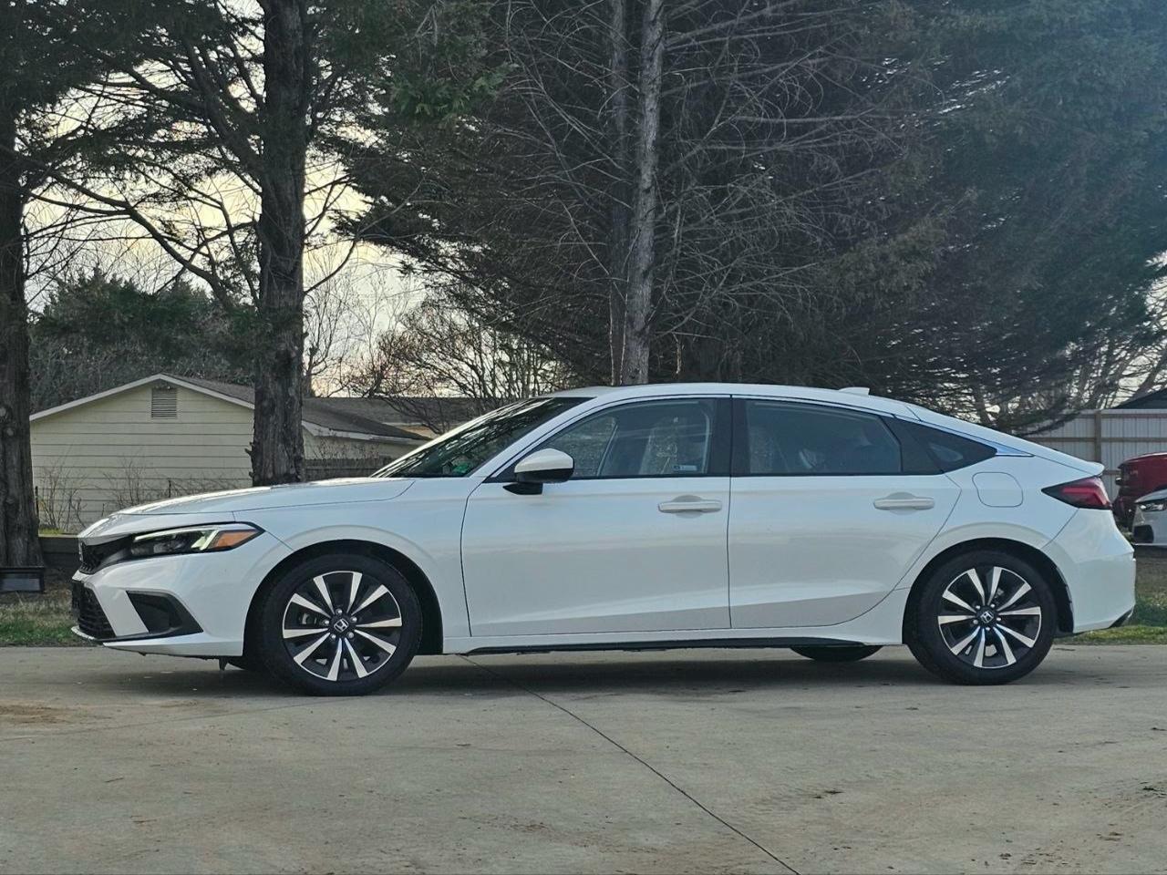 Honda Civic EX-L Hatchback 2024