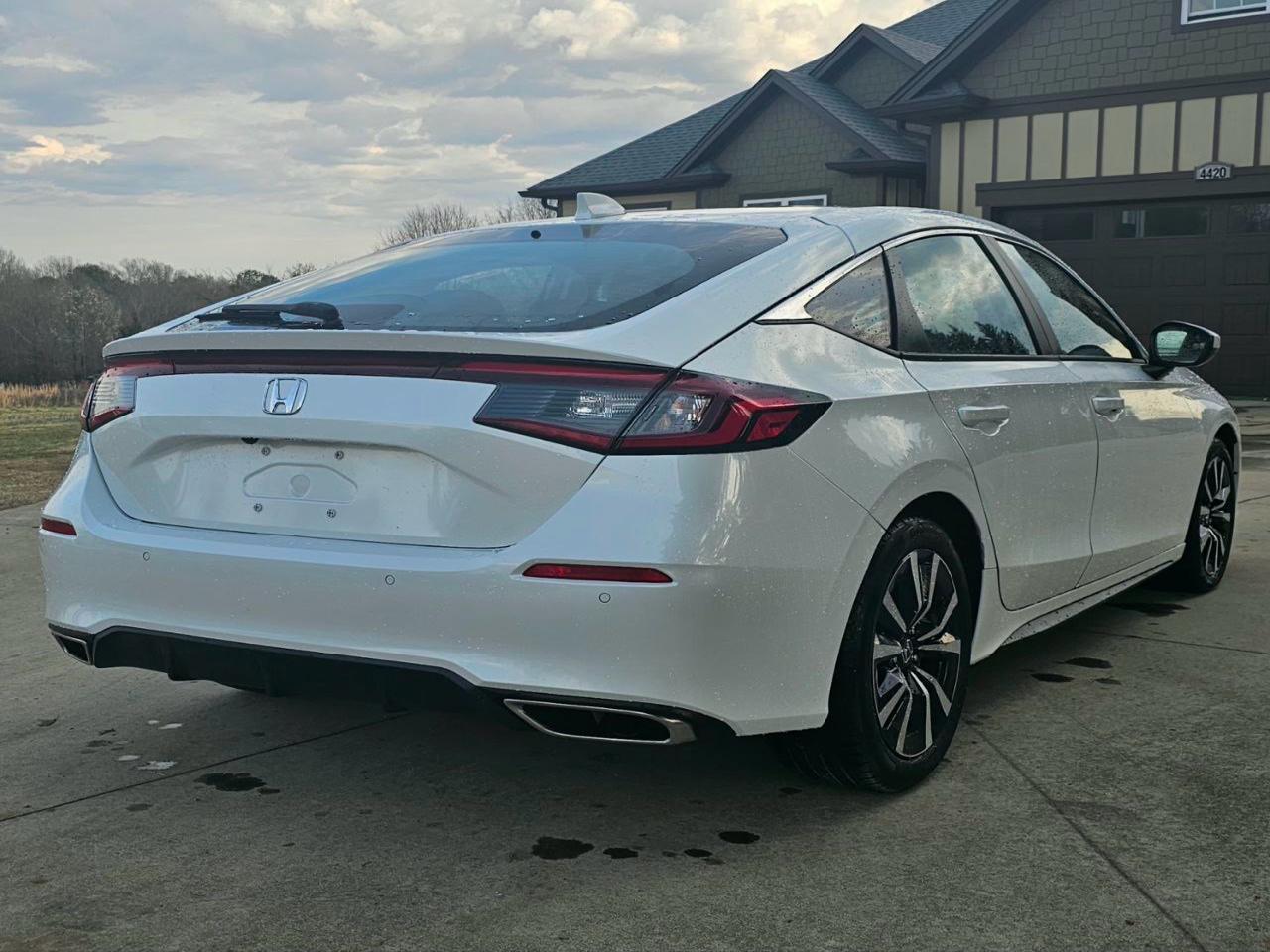 Honda Civic EX-L Hatchback 2024