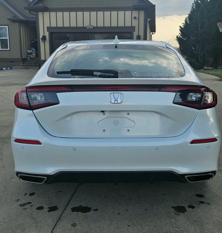 Honda Civic EX-L Hatchback 2024