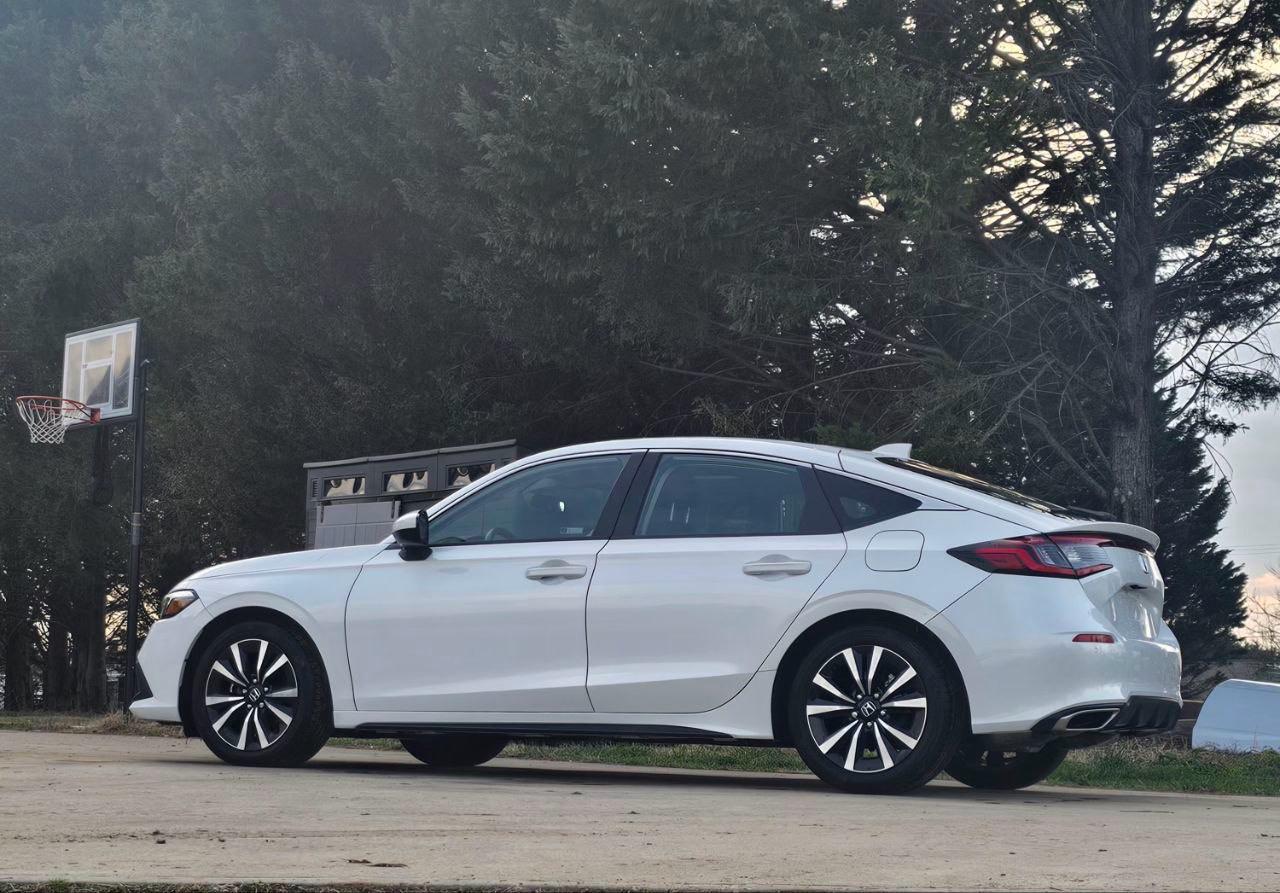 Honda Civic EX-L Hatchback 2024