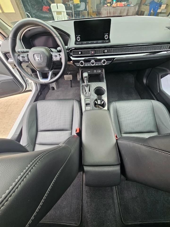 Honda Civic EX-L Hatchback 2024