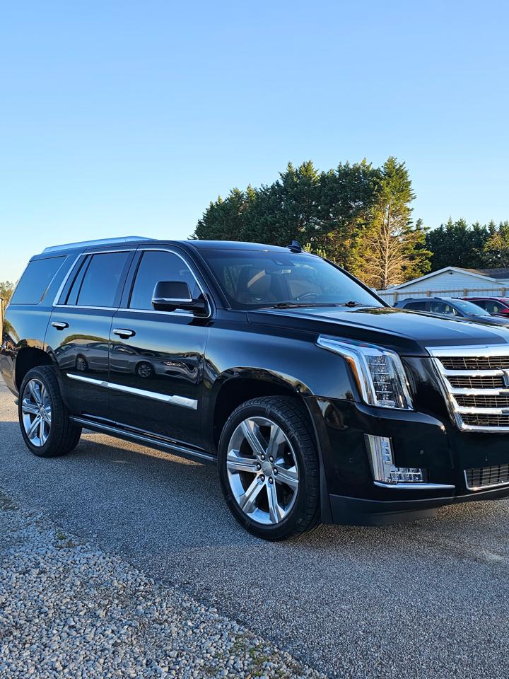 Cadillac Escalade Platinum 4WD 2017
