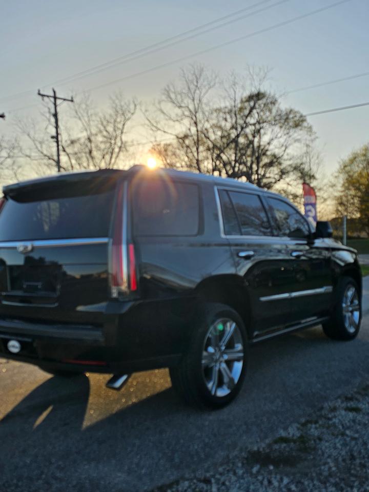 Cadillac Escalade Platinum 4WD 2017