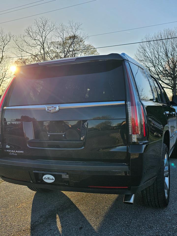 Cadillac Escalade Platinum 4WD 2017