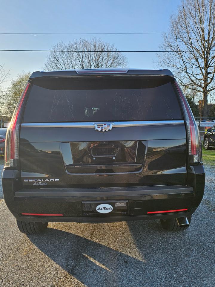 Cadillac Escalade Platinum 4WD 2017