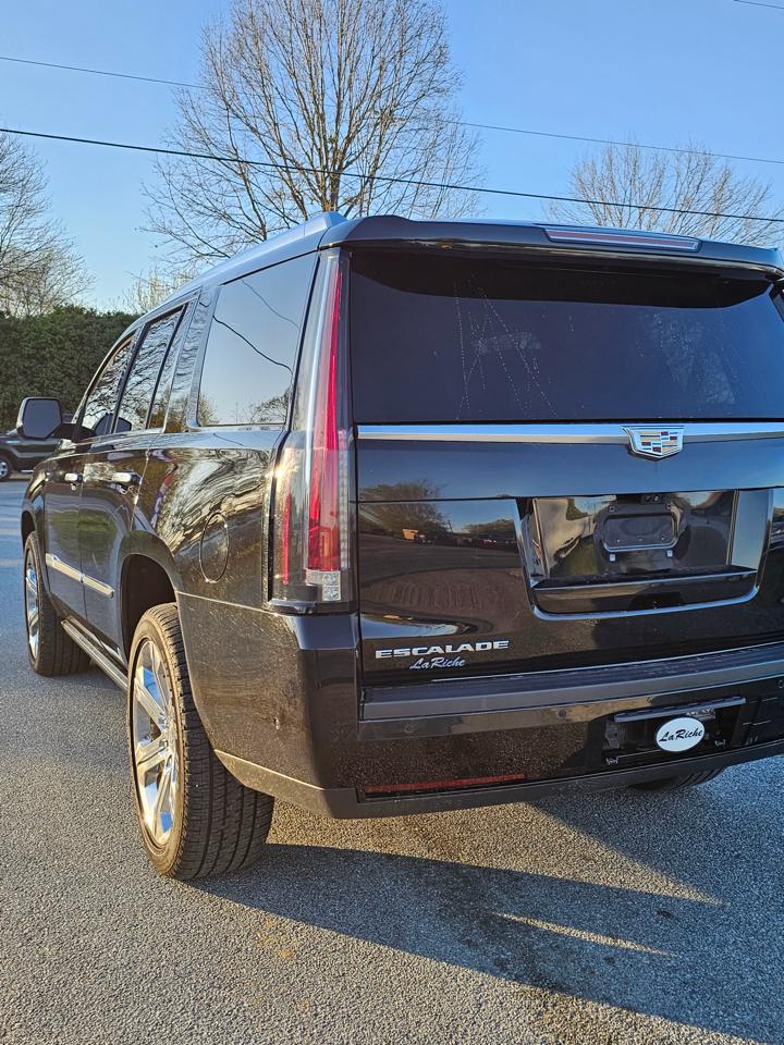 Cadillac Escalade Platinum 4WD 2017