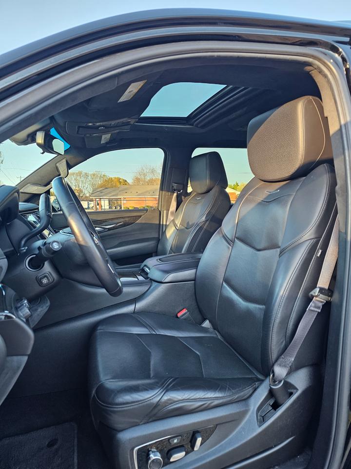 Cadillac Escalade Platinum 4WD 2017