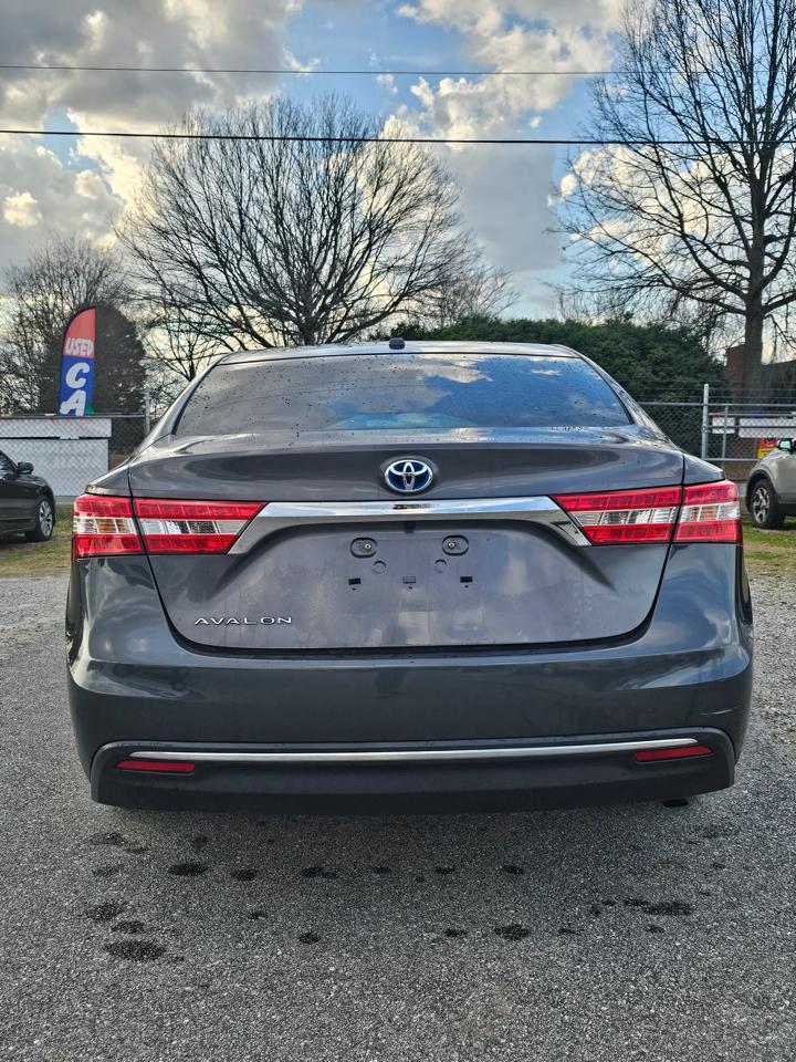 Toyota Avalon Hybrid XLE Premium 2015