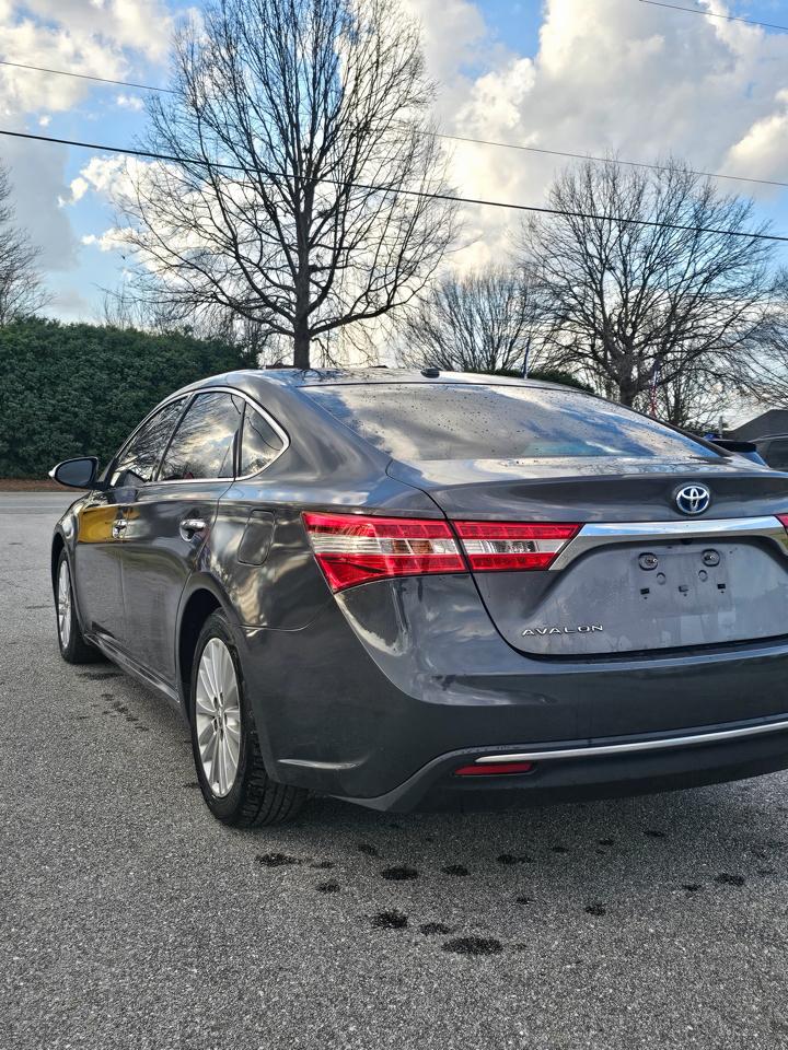 Toyota Avalon Hybrid XLE Premium 2015
