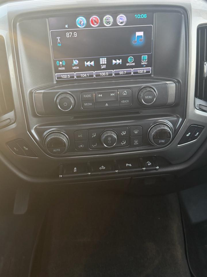 Chevrolet Silverado 1500 LTZ Z71 Double Cab 4WD 2018