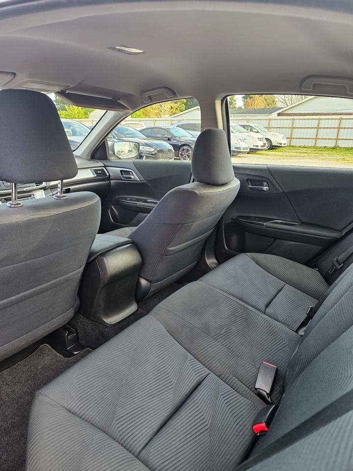 Honda Accord LX Sedan CVT 2015