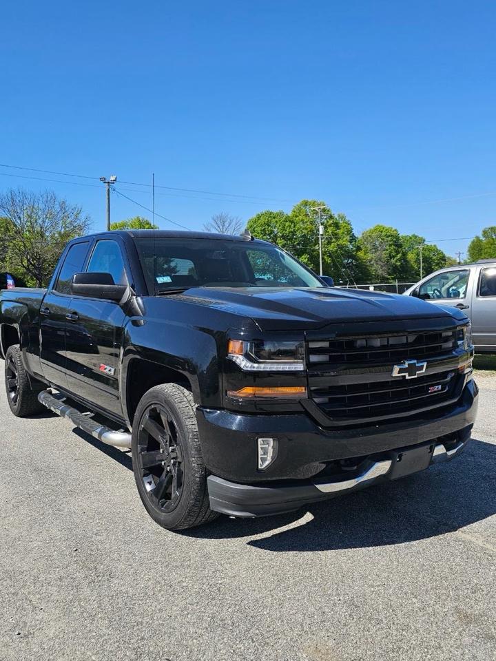 Chevrolet Silverado 1500 Z71 Ext Cab 4WD 4D 2016
