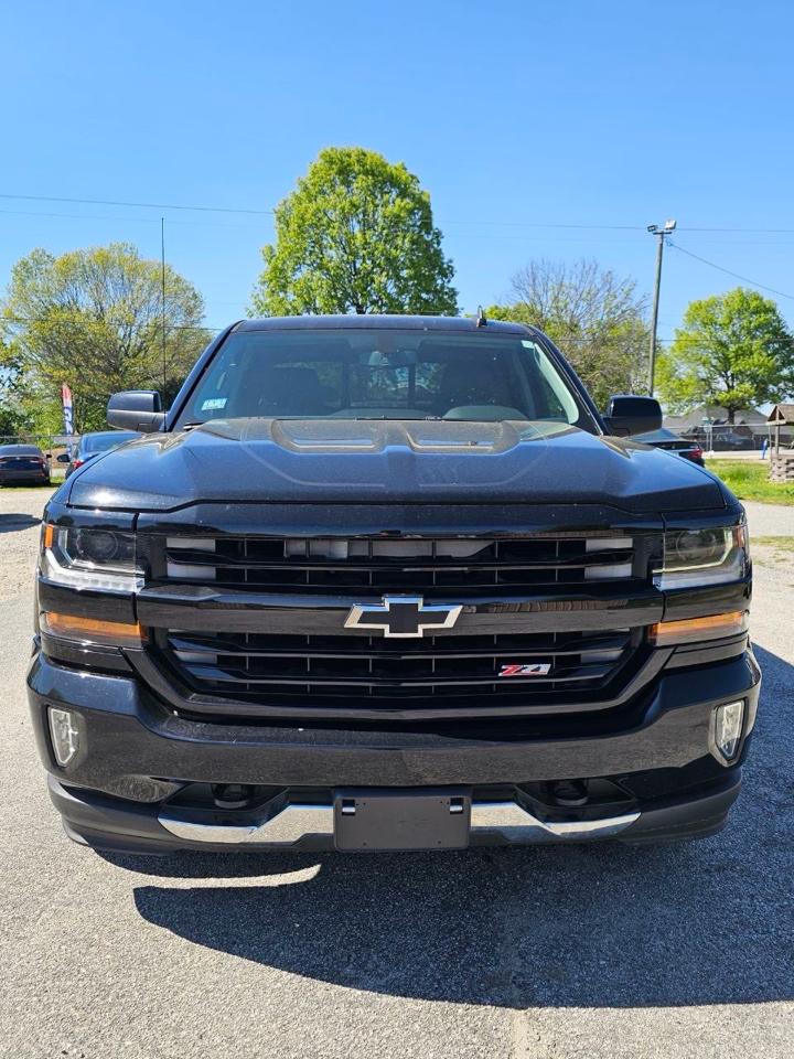 Chevrolet Silverado 1500 Z71 Ext Cab 4WD 4D 2016