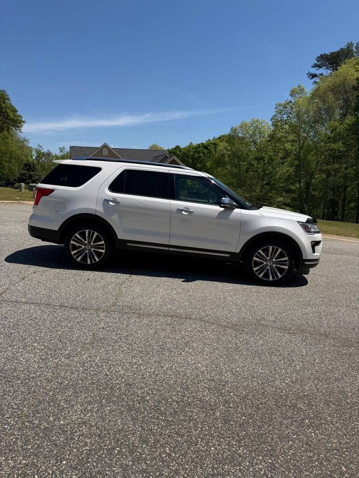 Ford Explorer Platinum AWD 2018
