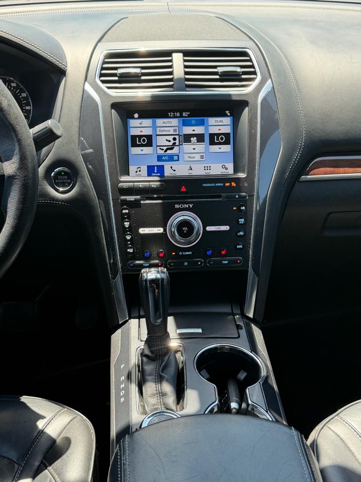 Ford Explorer Platinum AWD 2018