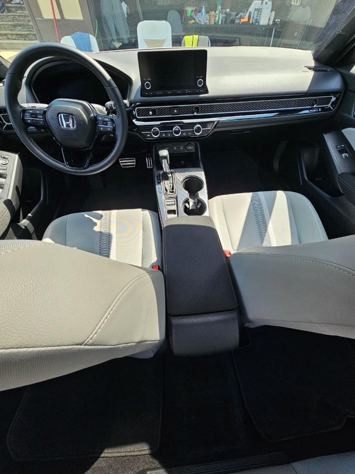 Honda Civic Hybrid 4D Sedan 2025