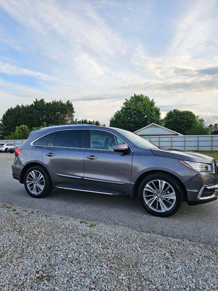 Acura MDX 9-Spd AT w/Tech Package 2018