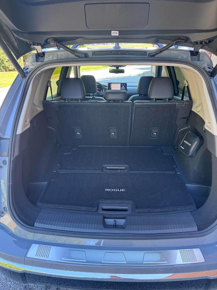 Nissan Rogue  2025
