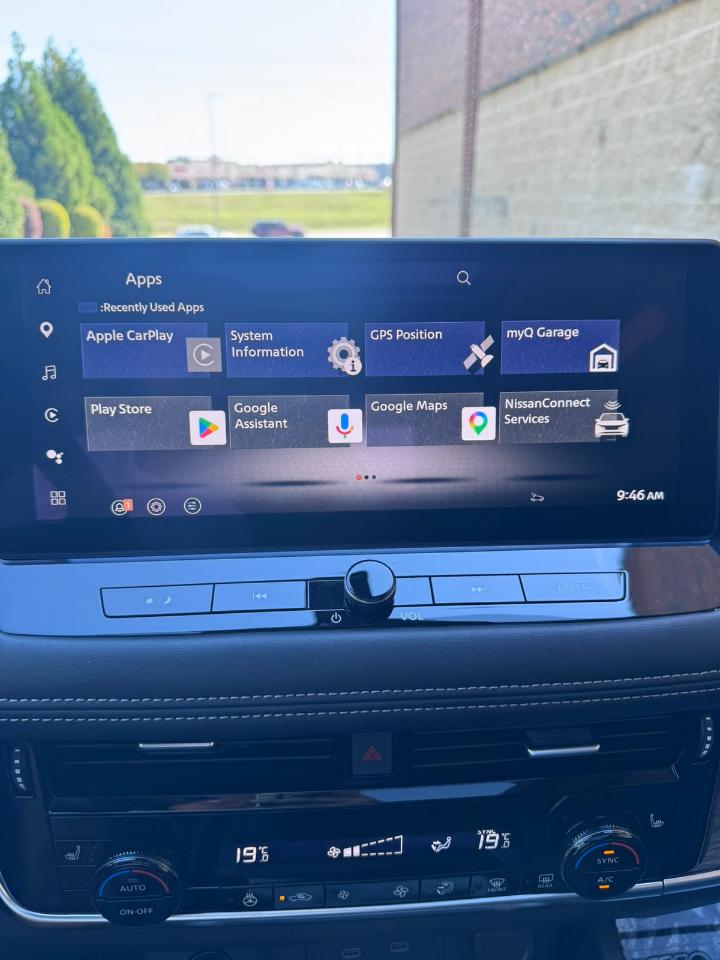 Nissan Rogue  2025