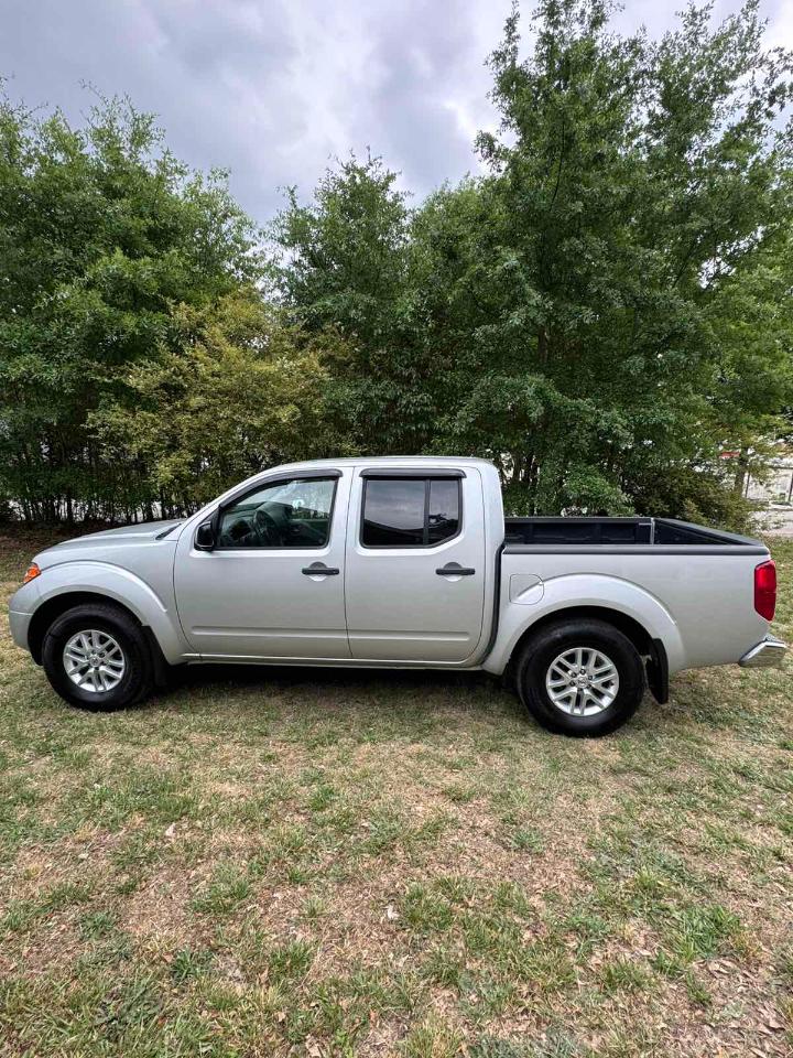 Nissan Frontier 4WD  2019
