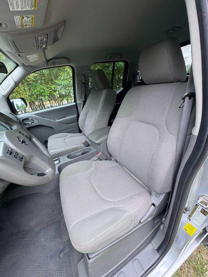 Nissan Frontier 4WD  2019