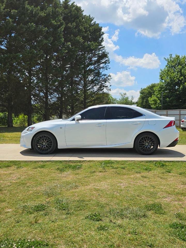 Lexus IS 350 AWD 2015