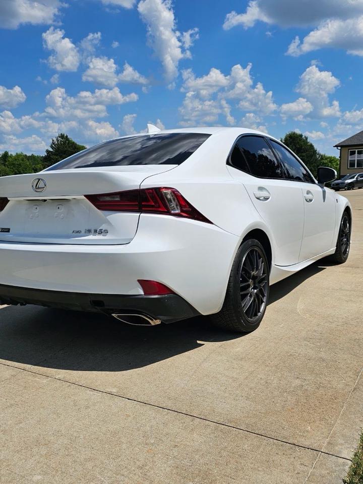 Lexus IS 350 AWD 2015