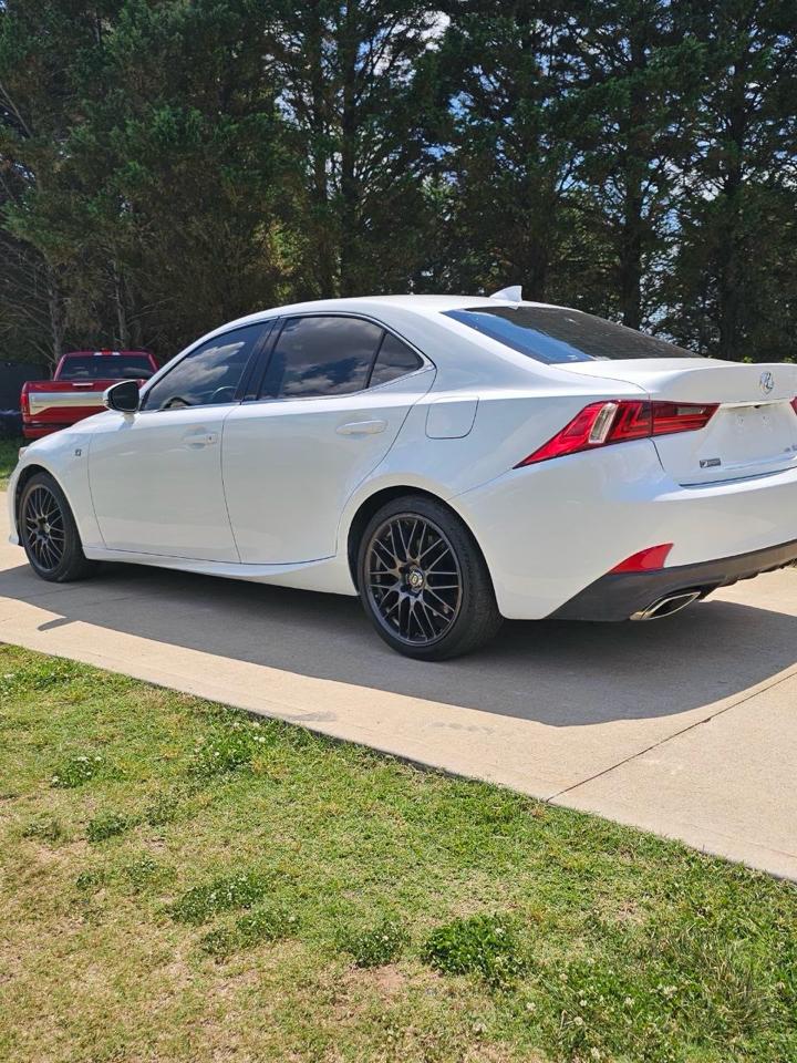Lexus IS 350 AWD 2015