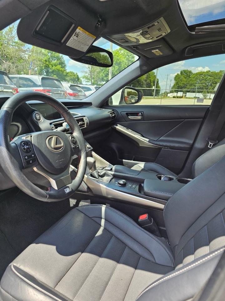 Lexus IS 350 AWD 2015