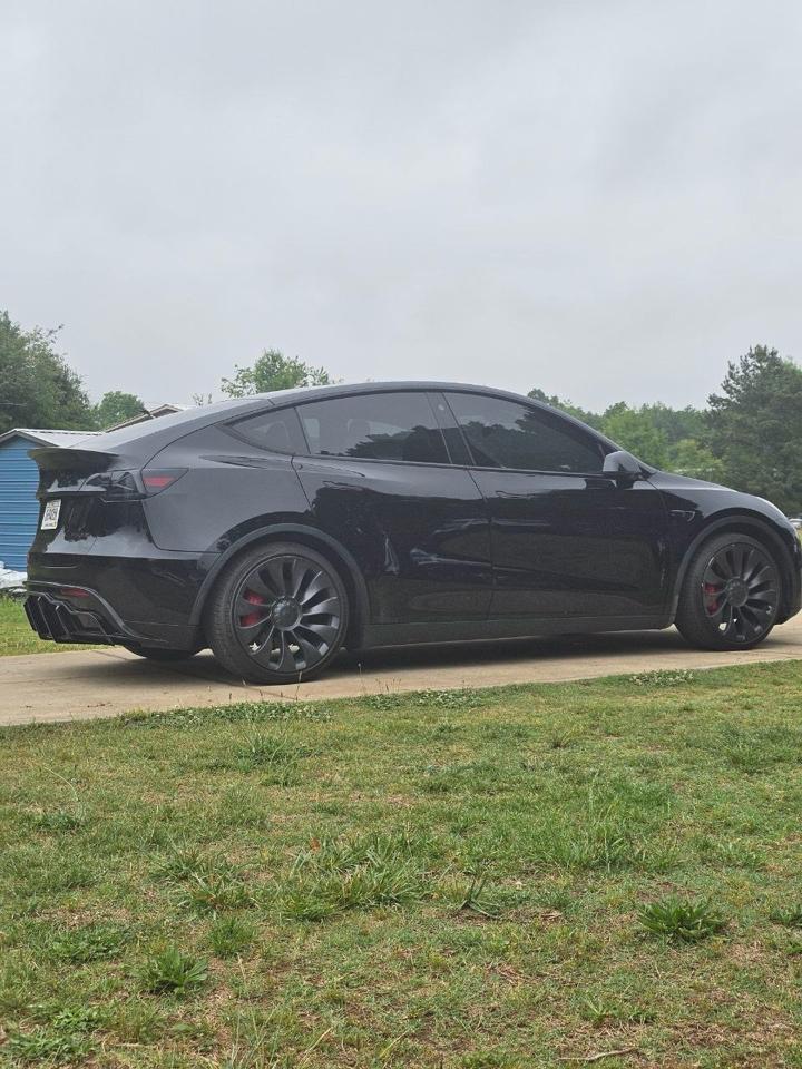 Tesla Model Y Performance 2022