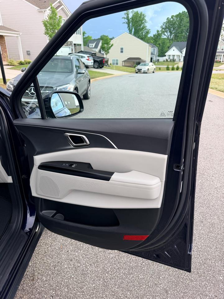 Kia Carnival LX Seat Package 2024
