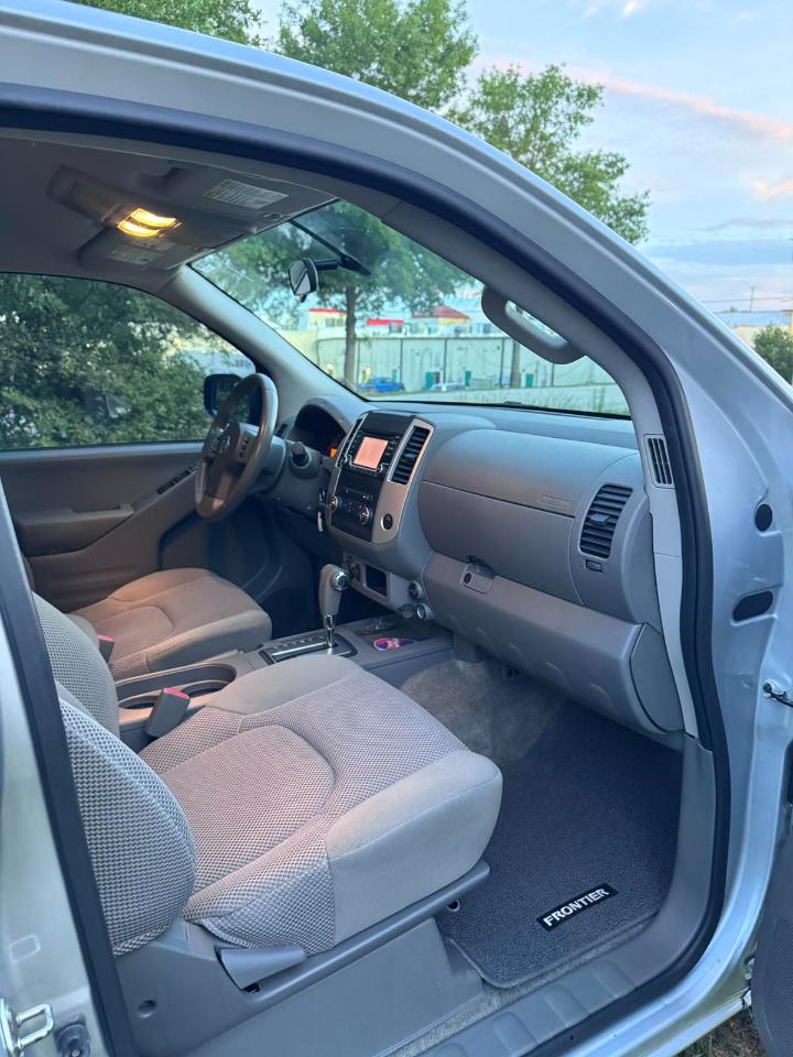 Nissan Frontier 4WD  2018