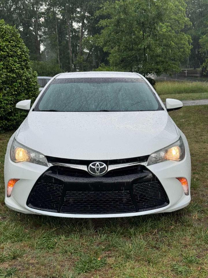 Toyota Camry LE  2015