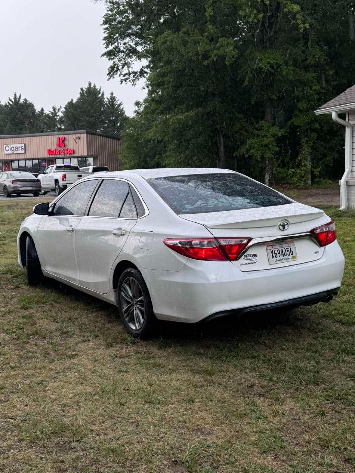 Toyota Camry LE  2015