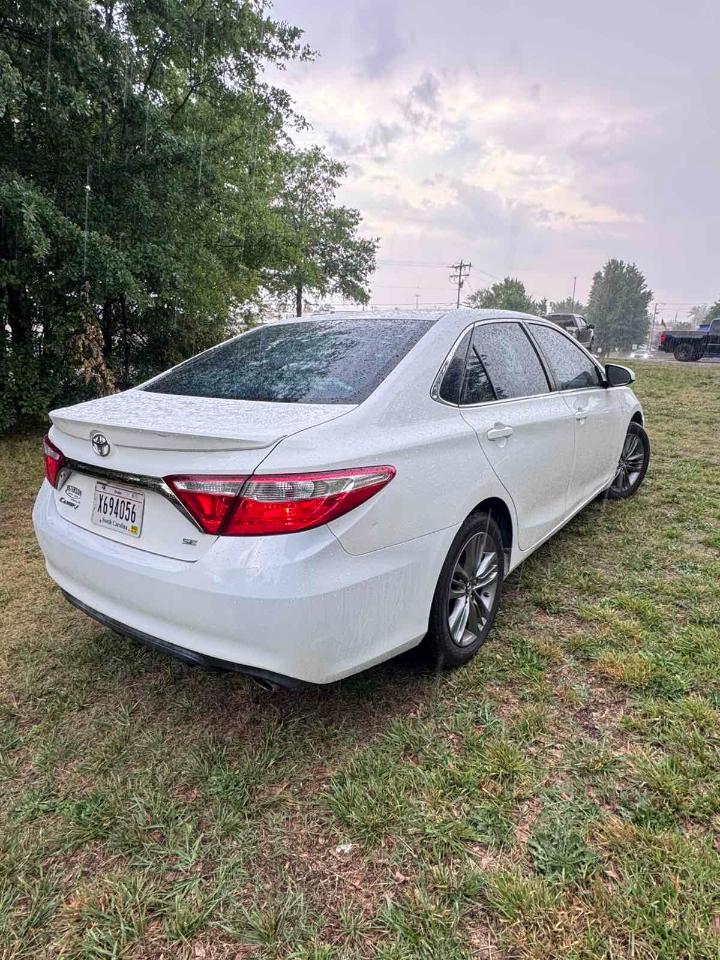Toyota Camry LE  2015