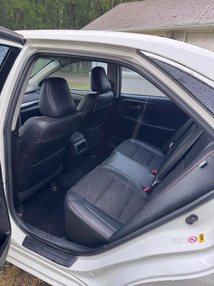 Toyota Camry LE  2015
