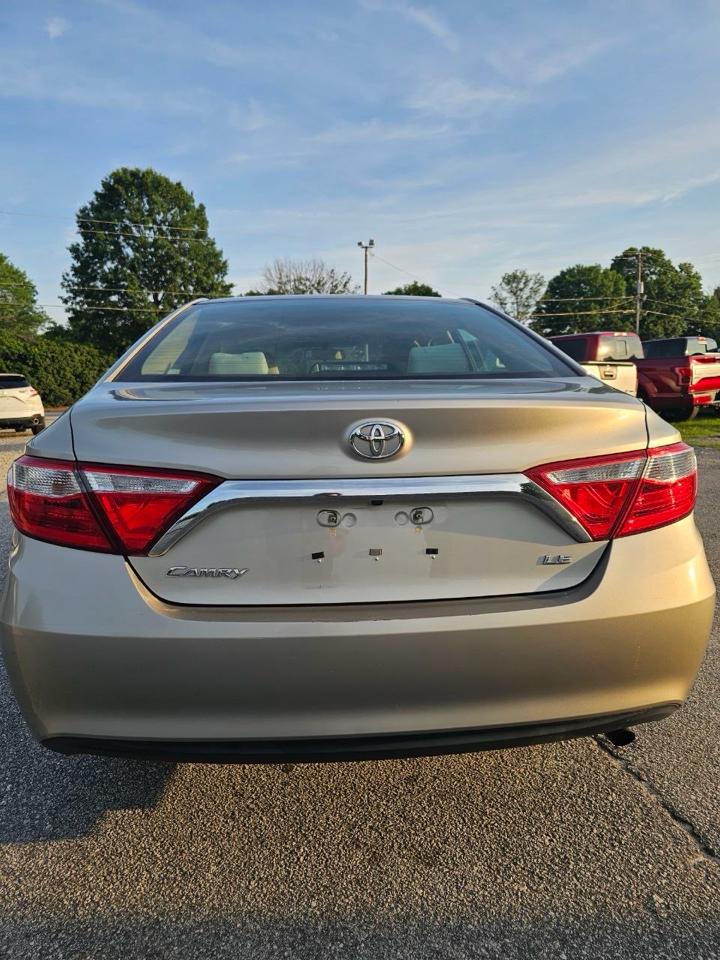 Toyota Camry XLE 2016