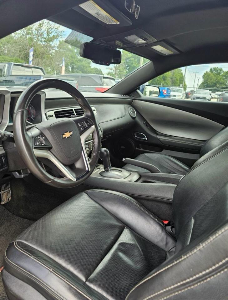 Chevrolet Camaro Coupe 2LT 2012