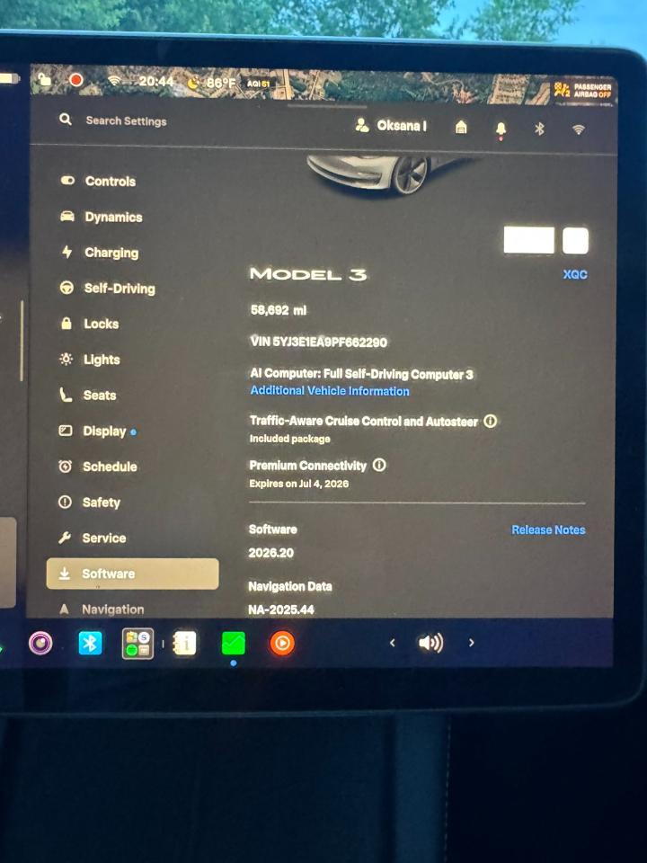 Tesla Model 3  2023