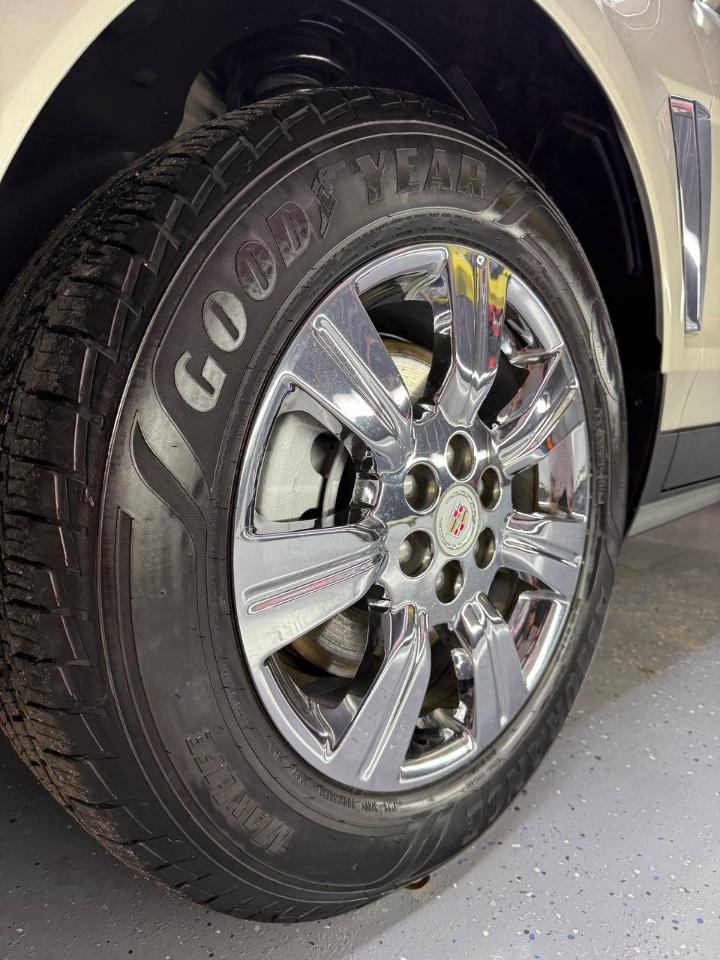 Cadillac SRX Luxury Collection FWD 2015