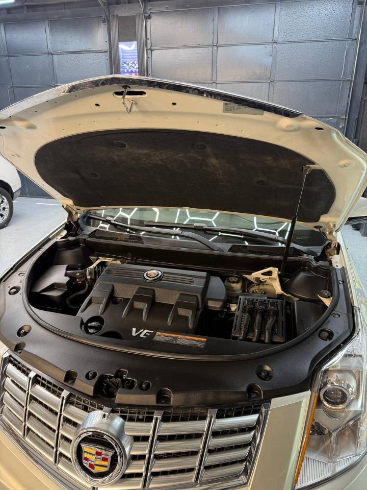 Cadillac SRX Luxury Collection FWD 2015