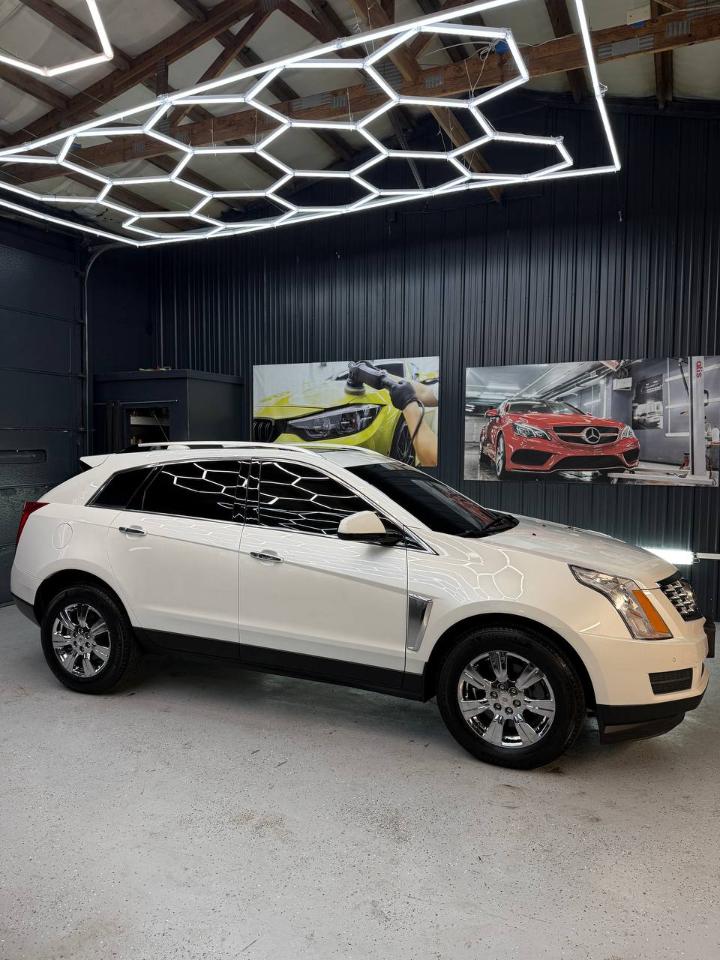 Cadillac SRX Luxury Collection AWD 2015